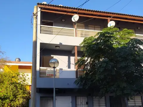 Jorge Newbery 800
