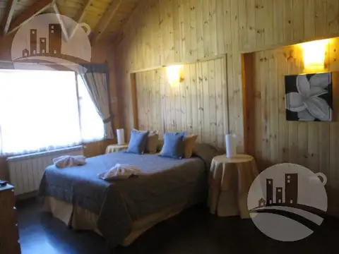 Hotel 8 hab. 2*
