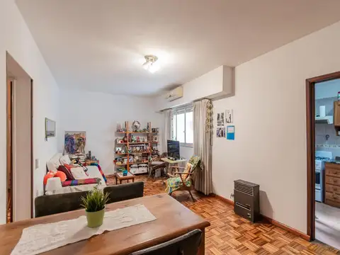 Departamento en Venta de dos ambientes. Balvanera