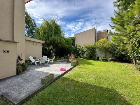 Depto Tipo Casa 5 ambientes con 3 baños