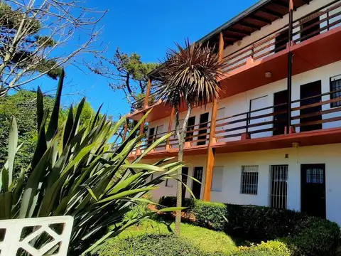 Paseo 132 e/ Avenida 3 y Avenida 2