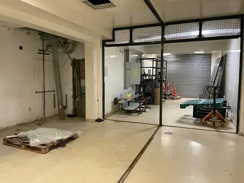 Galpon en Venta en Villa Ortuzar, USD 2.960.000