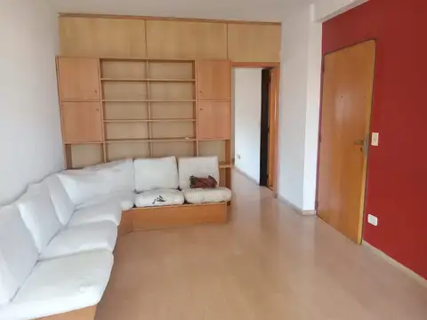 Departamento en Alquiler en Caballito Sur, $ 650.000