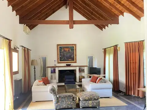 Casa en venta - Country Carmel - Pilar