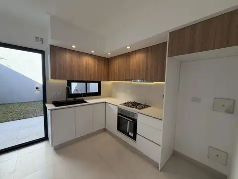 Casa en Venta al Oeste