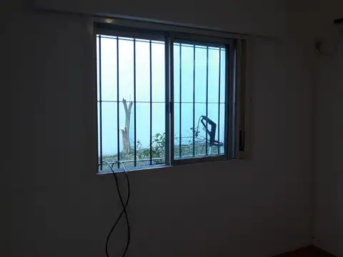 Depto Tipo Casa en Alquiler en Saavedra, $ 870.000