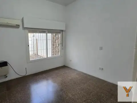 PH en venta - 3 Dormitorios 2 Baños - Parque Chas