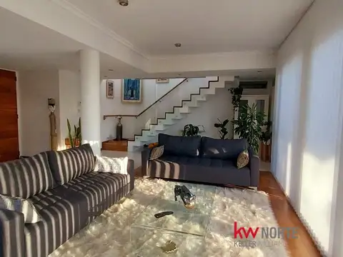 Casa en Venta al Oeste