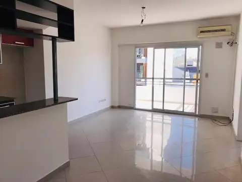 Departamento en Alquiler en Paternal, $ 650.000