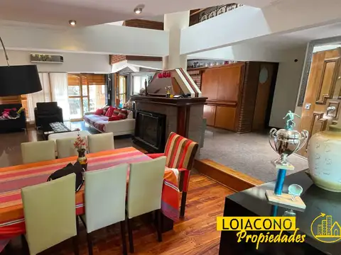 Casa en Venta de 4 dormitorios