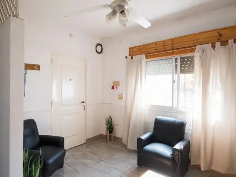Depto Tipo Casa en Venta de 4 dormitorios