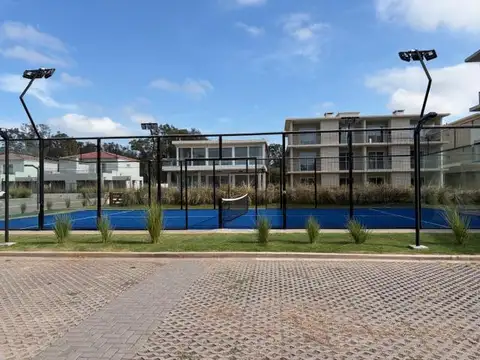 Departamento en Alquiler con 1 cocheras