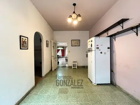 Casa 5 ambientes con 3 baños