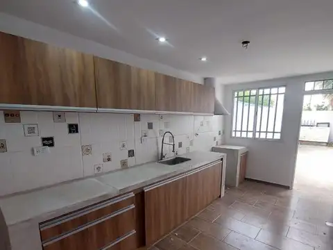 Casa en Venta en Coronel Dorrego, $ 110.000