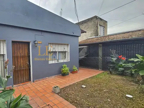 Casa en Venta en Villa De Mayo, USD 110.000