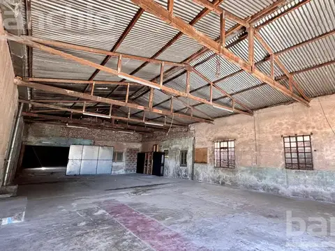 Venta Galpon Segui y Avellaneda - Bella Vista