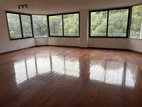 Piso sobre Plaza San Martin