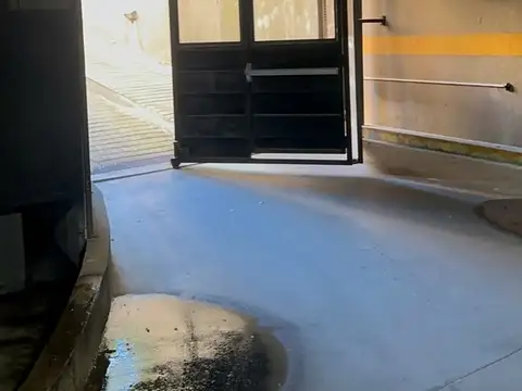 Cochera en Alquiler Cubierta