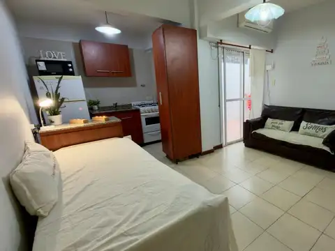 Depto Tipo Casa 2 ambientes con 1 baño