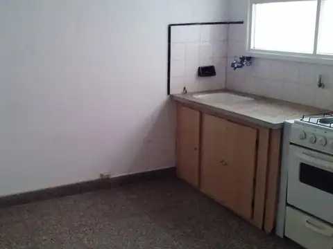 Depto Tipo Casa en Alquiler de 1 dormitorio