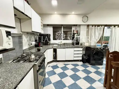 Depto Tipo Casa en Venta de 2 dormitorios