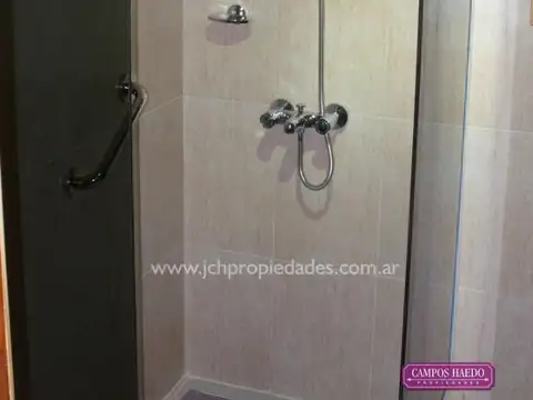 CASA DE 65 M2 CON DOS DORMITORIOS EN BARRIO LAS BALSAS