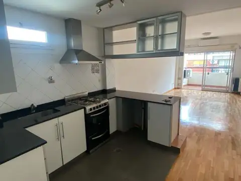Departamento en Alquiler en Caballito, $ 600.000