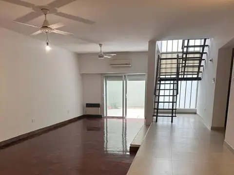 Casa en Alquiler de 3 dormitorios