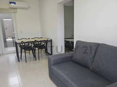 Marcelo T. de Alvear entre Córdoba y San Juan