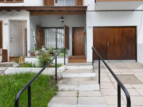 De las Violetas 6100