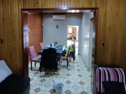 Casa en Venta en Bernal Oeste, USD 110.000