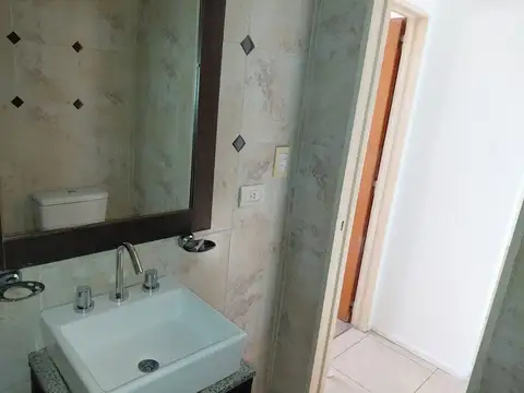 Depto Tipo Casa 2 ambientes con 1 baño