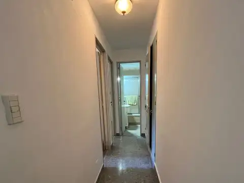 Departamento en Alquiler en Monte Castro, $ 900.000
