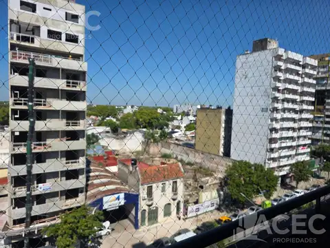 Departamento en Alquiler en Abasto, $ 700.000
