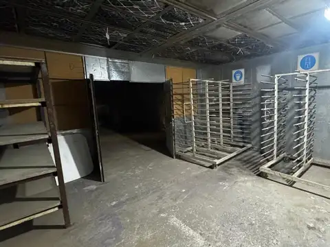 Tel Aviv 3900