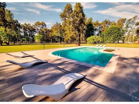 Terreno en Venta en Los Tres Pinos, USD 32.000