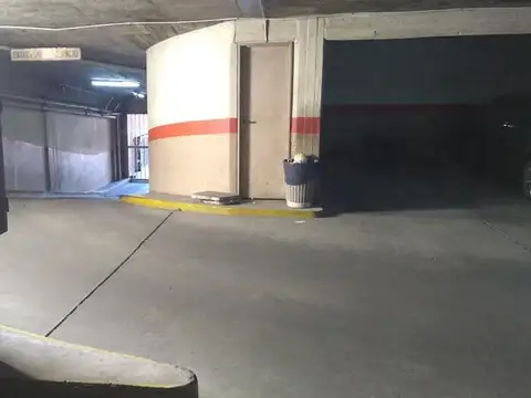 Cochera /s Venta Edificio Paternal Oportunidad Av.San Martin