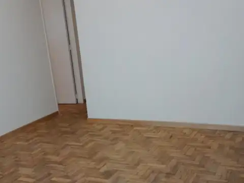 Av Independencia 3177 , Piso PB