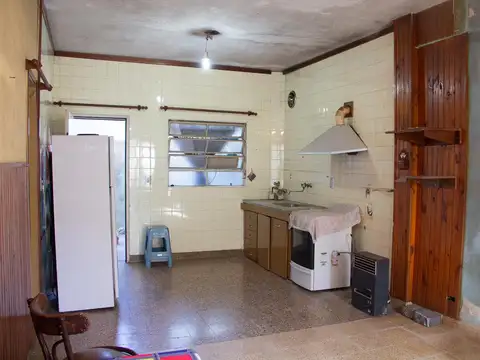 Depto Tipo Casa en Venta 40 años