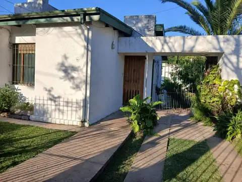 Depto Tipo Casa en Alquiler de 2 dormitorios