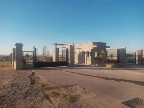 Terreno en Venta en Luzuriaga, USD 20.000