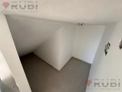 Depto Tipo Casa en Venta de 3 dormitorios