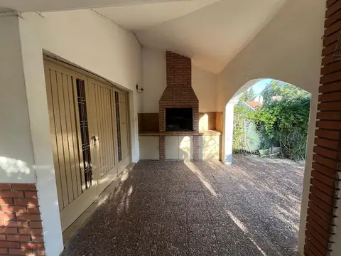 Quinta con proyección futura en Dunnant 145