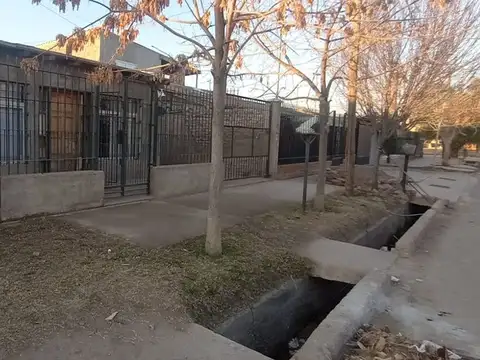 Casa en Venta al Oeste