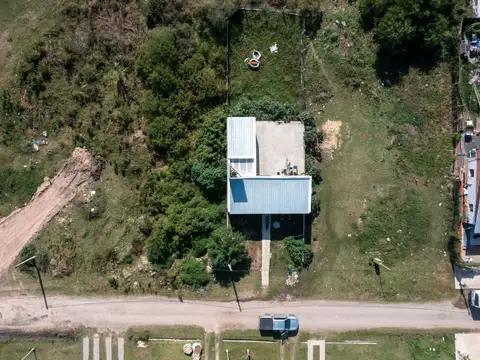 Terreno Zona En Desarrollo, Paraná. A Desmalezar