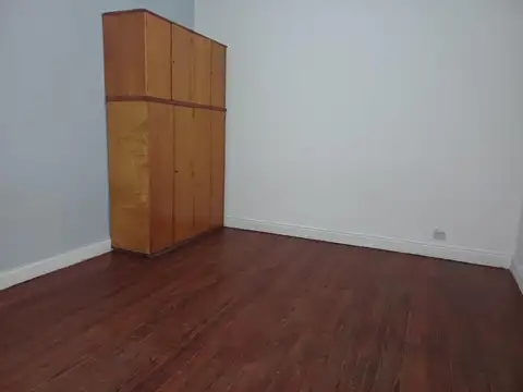 Depto Tipo Casa en Alquiler en Caballito Sur, $ 590.000