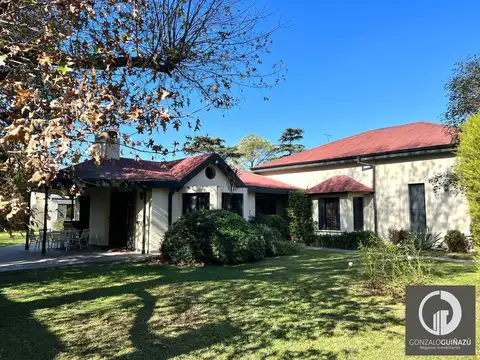 Casa en  venta fisherton 5 dormitorios