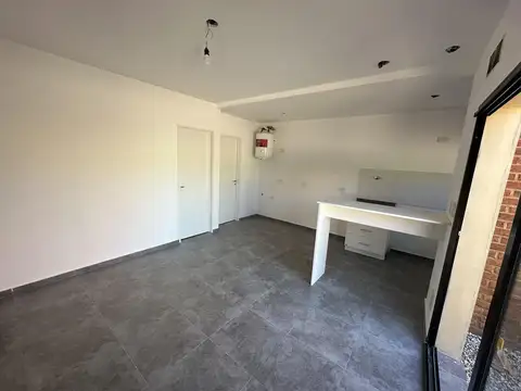 Departamento en Alquiler con 1 cocheras