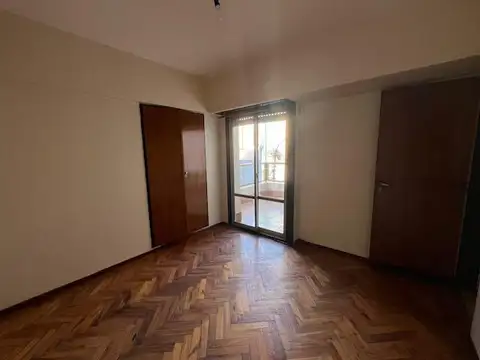 Departamento en Alquiler en Lanús Este, $ 750.000