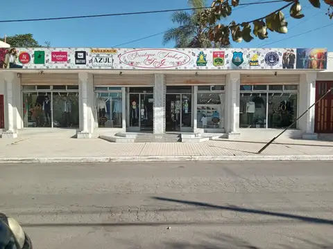 Alquiler local comercial grande centro Villa Allende
